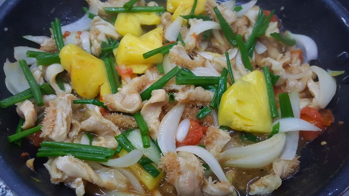 Lòng bò xào dứa Lòng bò xào dứa
